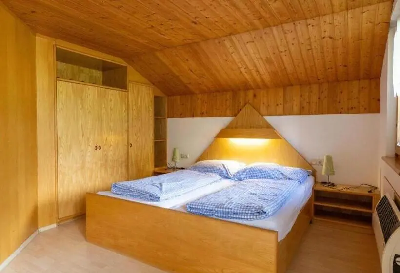 Huoneisto 2 Makuuhuonetta, Alpinechalet Zigjam