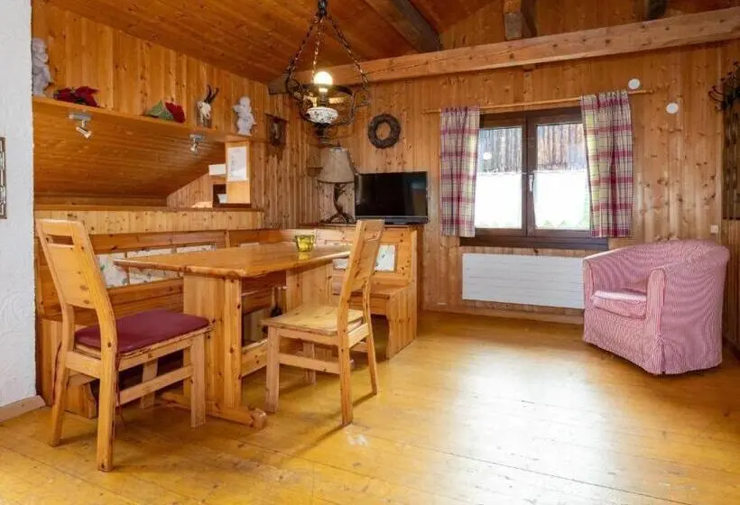 Huoneisto 3 Makuuhuonetta, Alpinechalet Zigjam