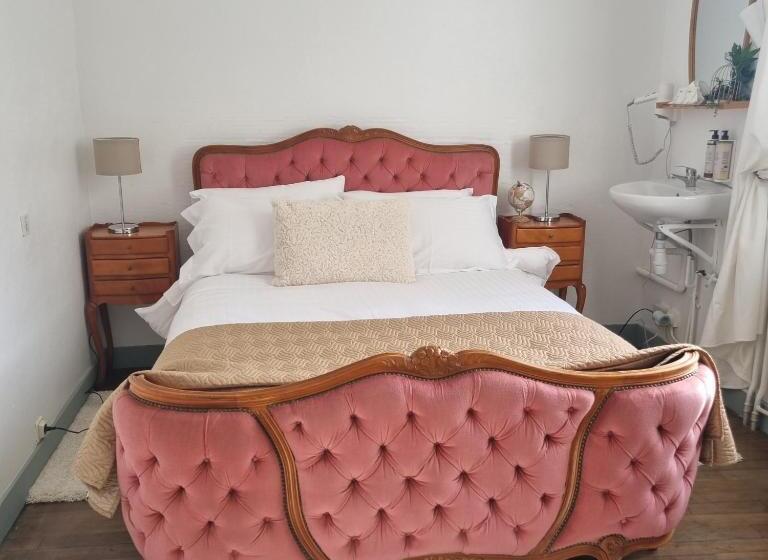 スタンダードルーム, Chez Jack Confolens