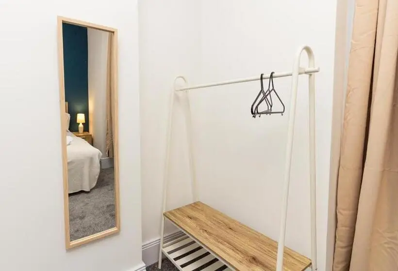Standard-huone, Cosy And Chic Ensuites In Oldham Sociable House