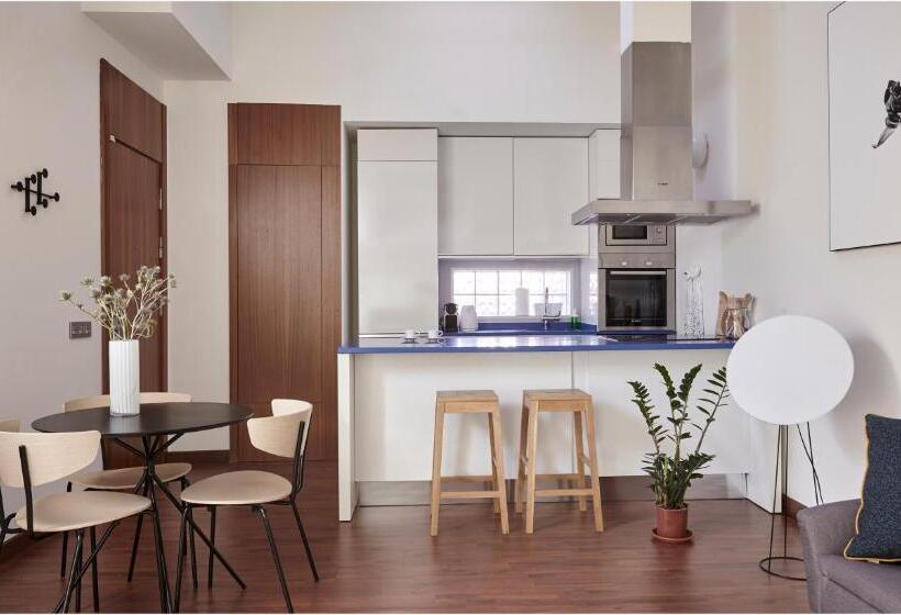 آپارتمان 1 خوابه, 60 Balconies Design