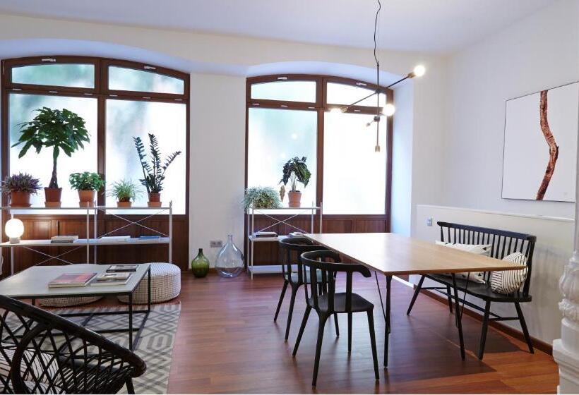 آپارتمان دوبلکس 1 خوابه, 60 Balconies Design