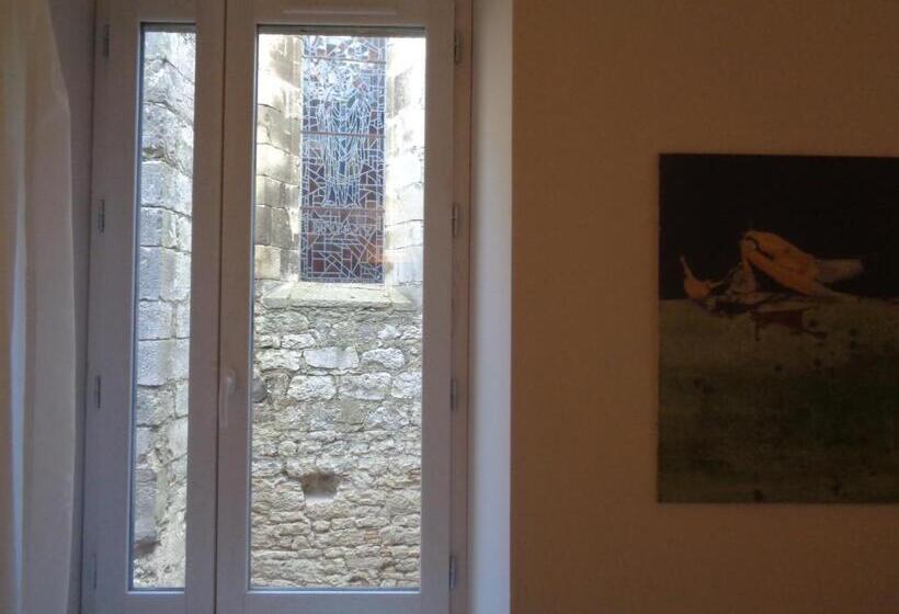 חדר סטנדרט עם מיטת קינג, B&b Le Chat Qui Dort