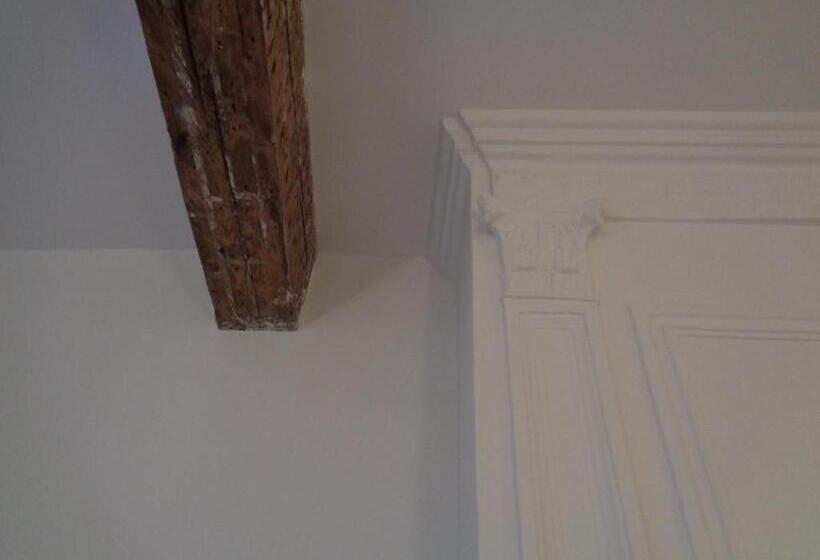 חדר סטנדרט עם מיטת קינג, B&b Le Chat Qui Dort