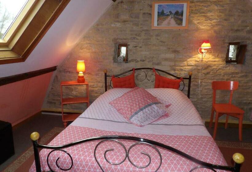 스탠다드 트리플 룸, Chambres Et Tables D Hôtes à L Auberge Touristique