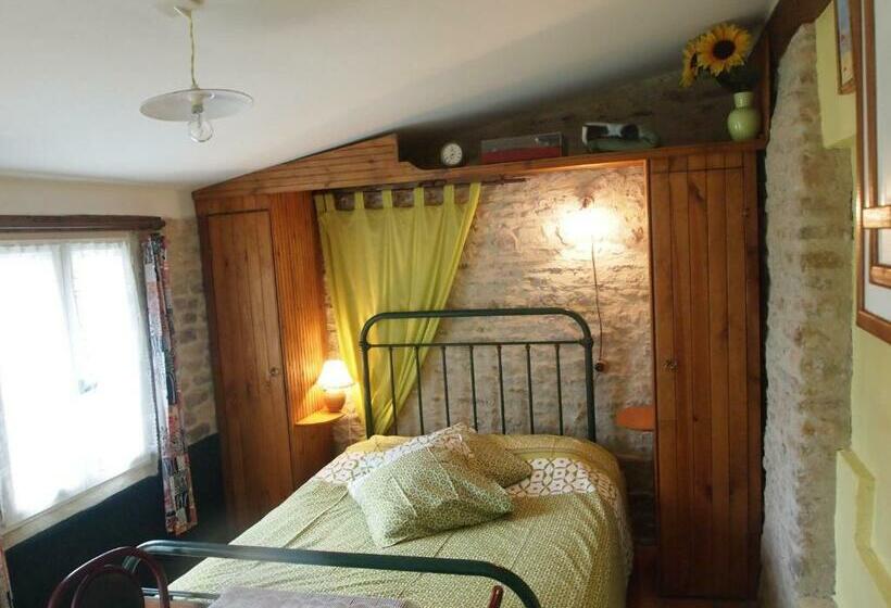 침실 1개 주택, Chambres Et Tables D Hôtes à L Auberge Touristique