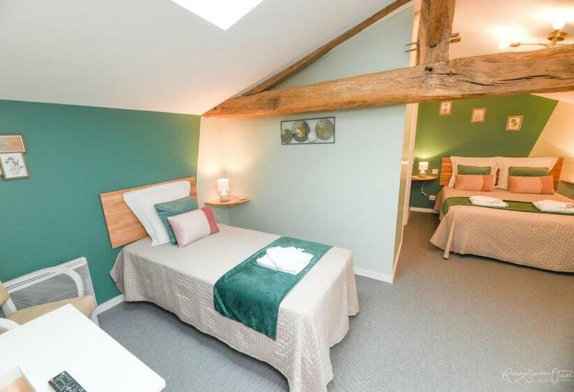 标准三人间, Domaine De La Courillère