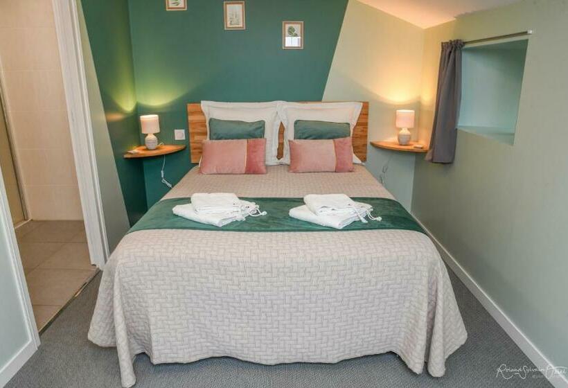 标准三人间, Domaine De La Courillère