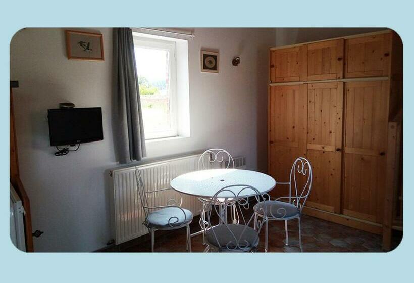 חדר משפחתי, La Ferme Du Parc