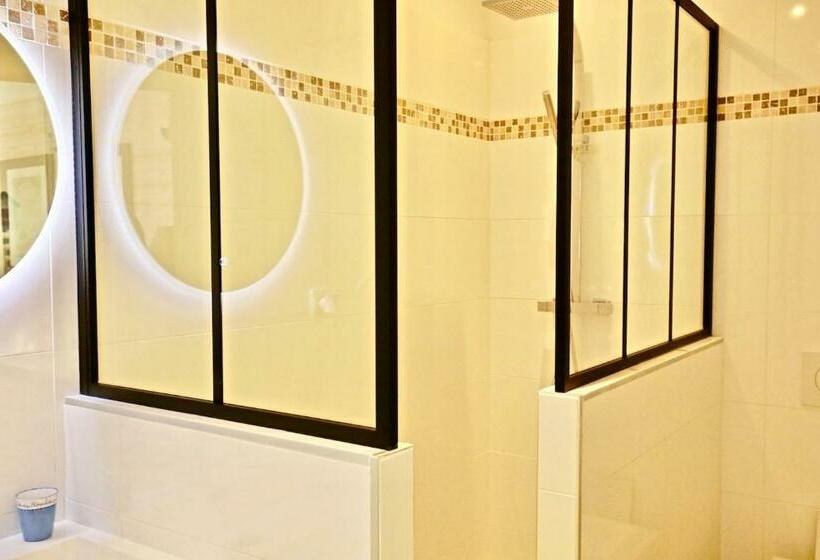 家庭间, La Longère