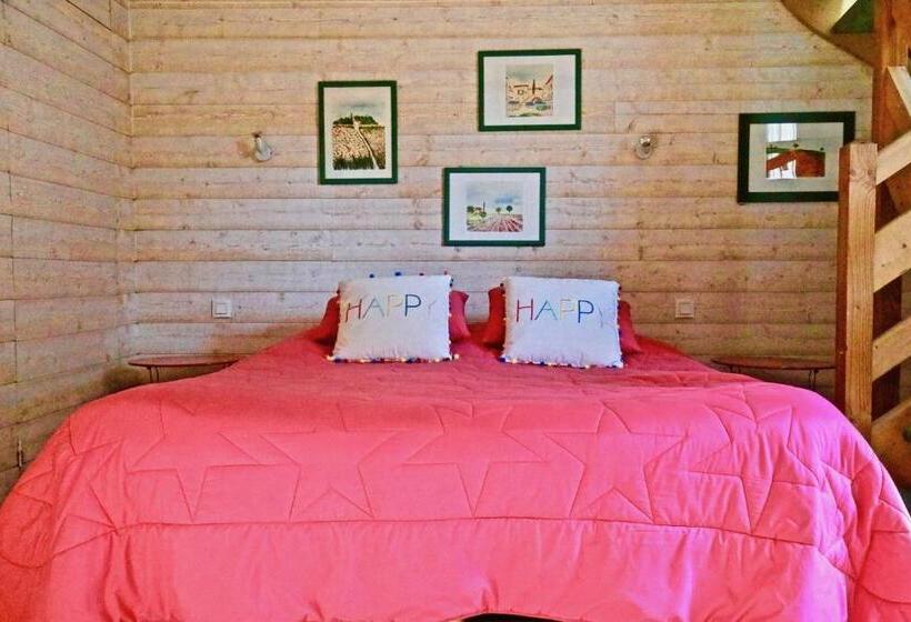 家庭套房, La Longère