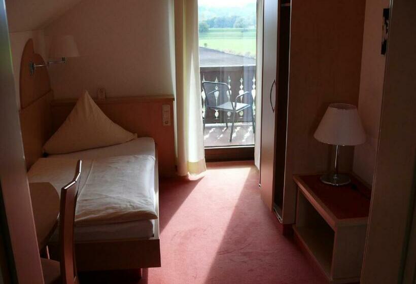 스탠다드 싱글 룸, Ampertal