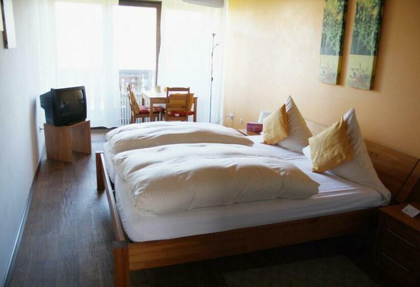 스탠다드 룸, Ampertal