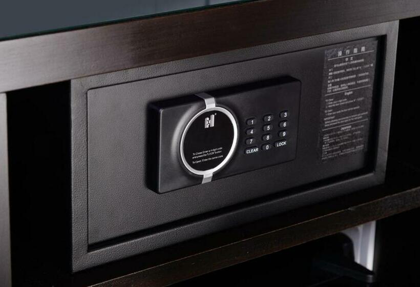 اتاق لوکس با تخت بزرگ, E Red Hotel Sdn Bhd