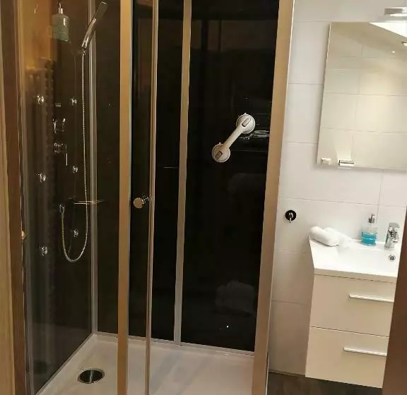 Deluxe-huone Parveke, Ferienhotel Schwarzwälder Hof