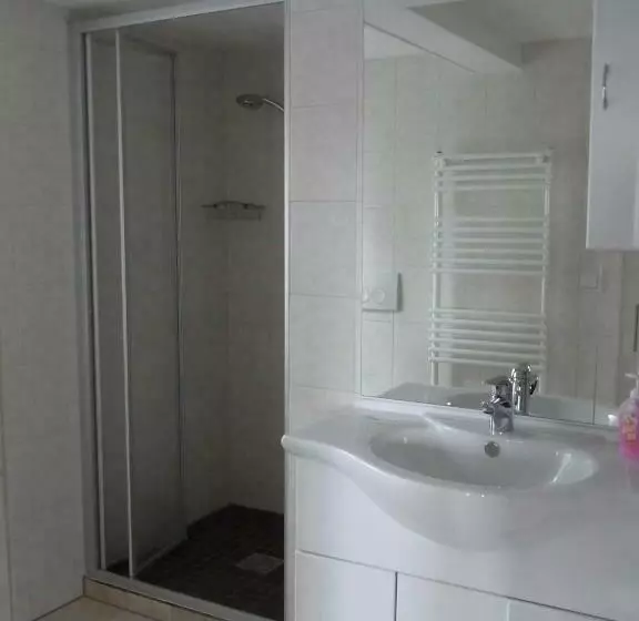 Standard-huone, Helenenhof