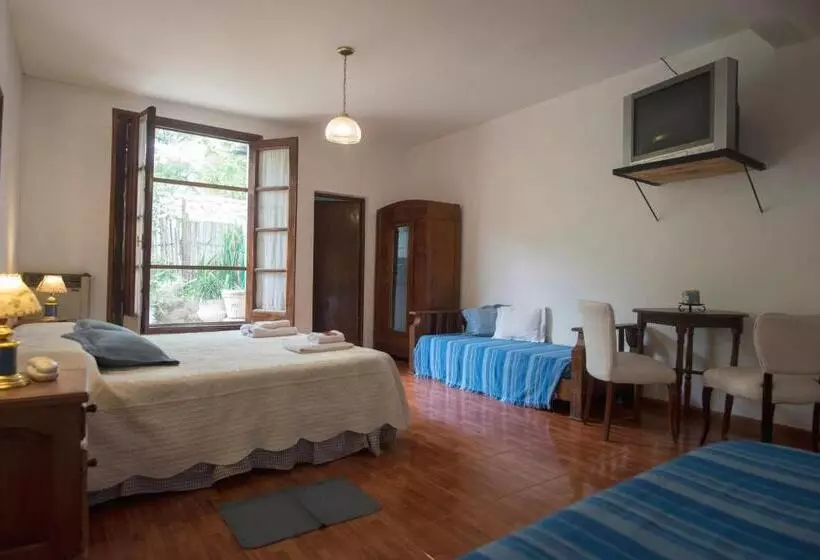 スタンダードトリプルルーム, Hostal El Cerrito San Lorenzo