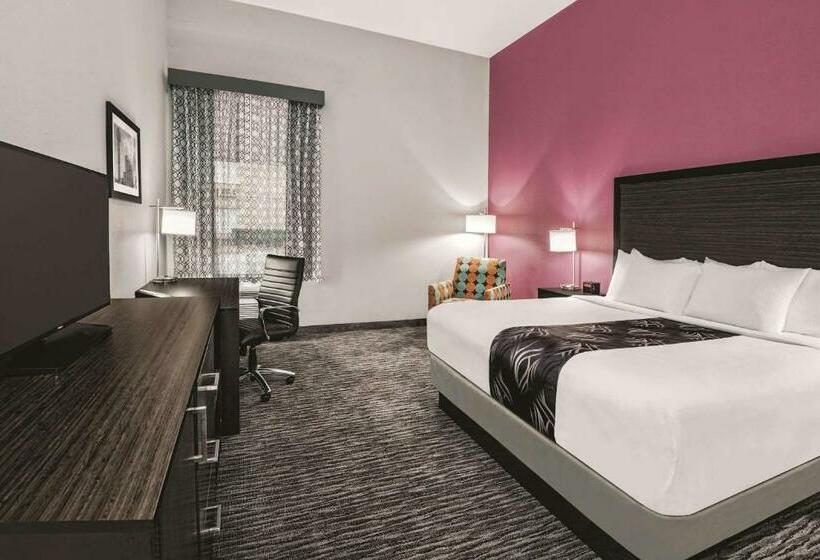 חדר סטנדרט, מיטת קינג, מותאם לאדם עם מוגבלויות, La Quinta By Wyndham Dallas Grand Prairie North