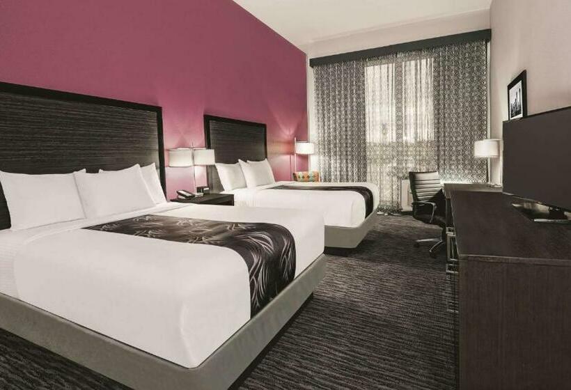 חדר סטנדרט, La Quinta By Wyndham Dallas Grand Prairie North