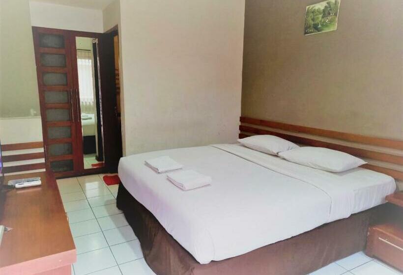 Номер Стандарт, N Hotel Harmoni Jakarta