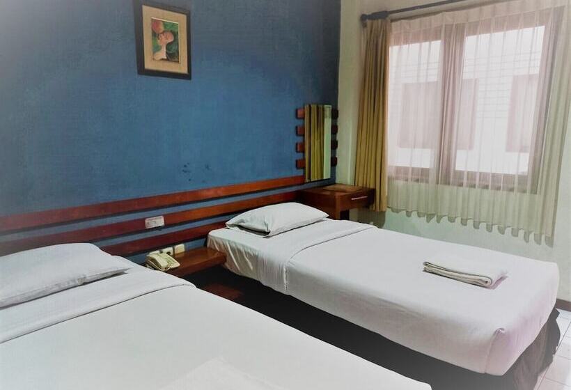 Номер Стандарт, N Hotel Harmoni Jakarta