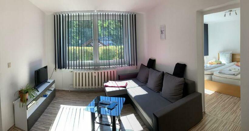 침실 1개 아파트, Pension Stechlinsee