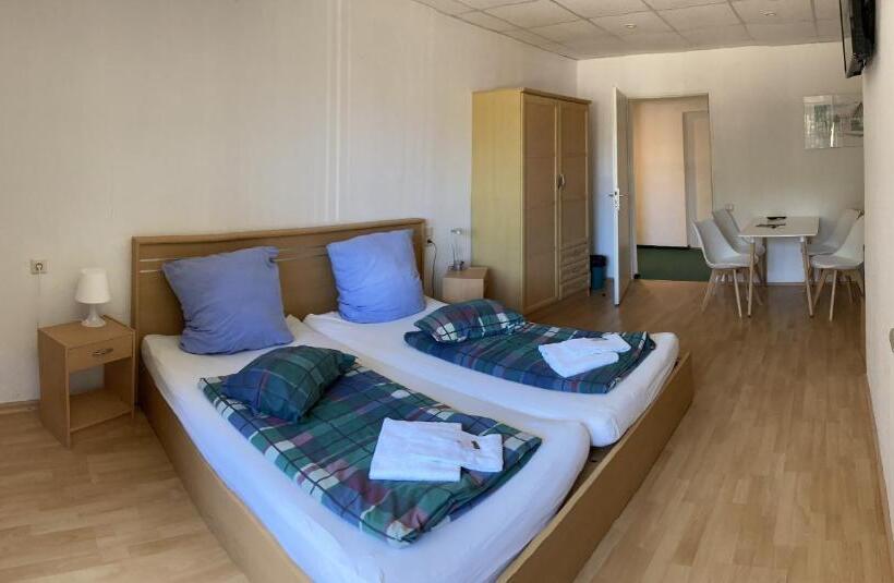 베이직 3인 룸, Pension Stechlinsee