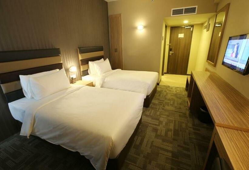 חדר קלאסי, Sem9 Senai Formerly Known As Perth