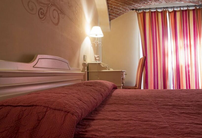 غرفة قياسية, Tenuta La Cascinetta