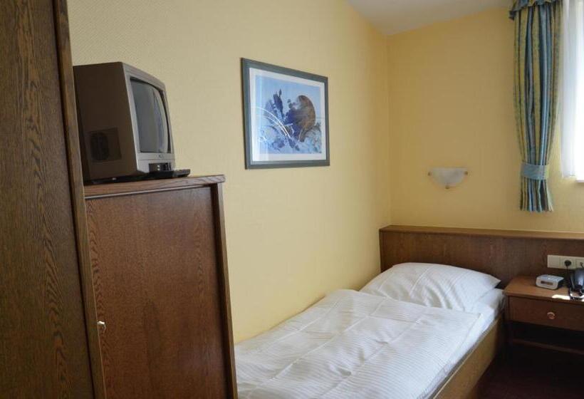 标准间, Zwei Mohren