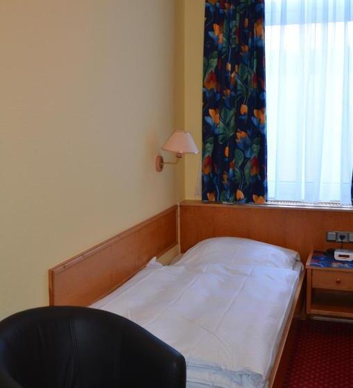 标准间, Zwei Mohren