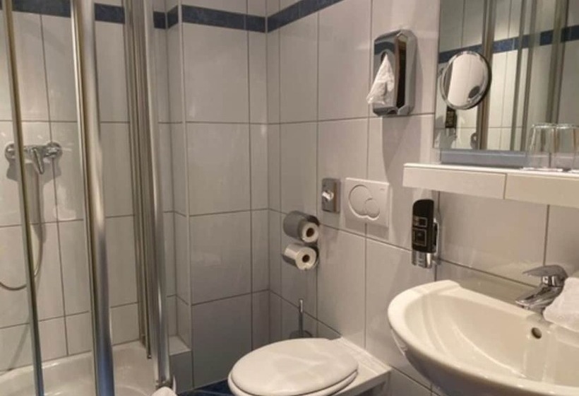 家庭间, Zwei Mohren