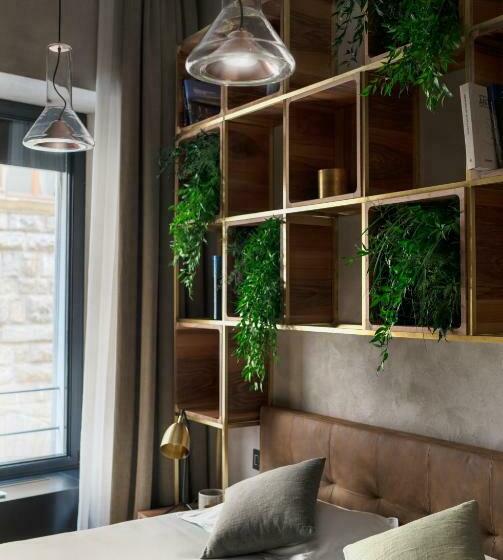 اتاق لوکس, Benci House