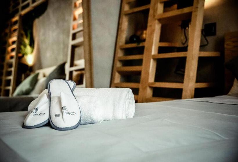 اتاق سوپریور, Benci House