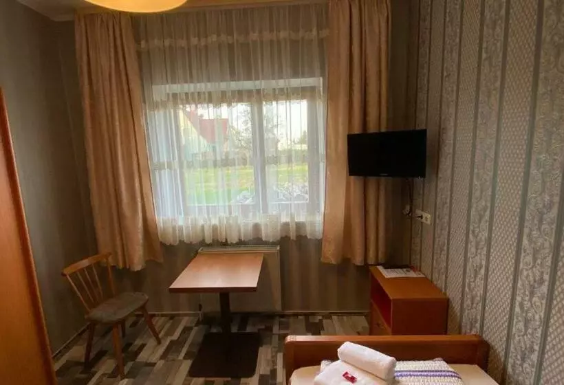 クラシックシングルルーム, Schröder S Motel