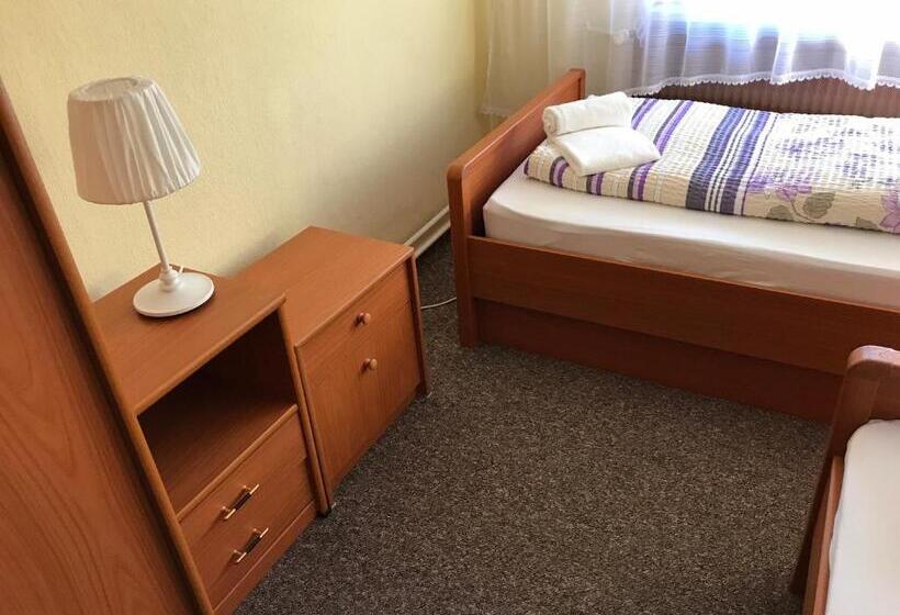 带2个卧室的公寓, Schröder S Motel