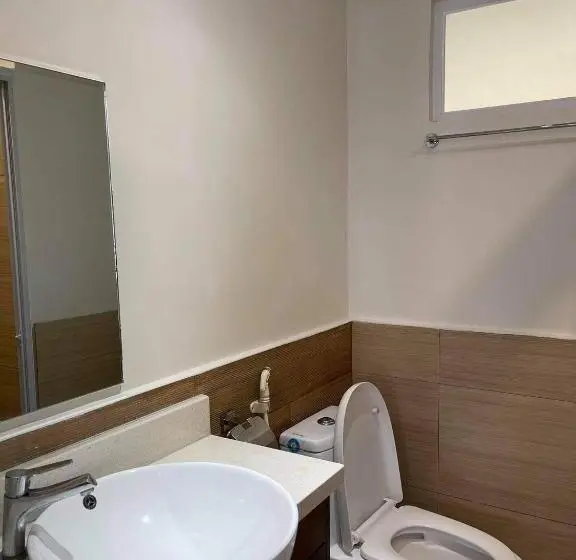 آپارتمان 2 خوابه, 2 Br Unit In A Prestige Condo Residences Near Sm Ecoland
