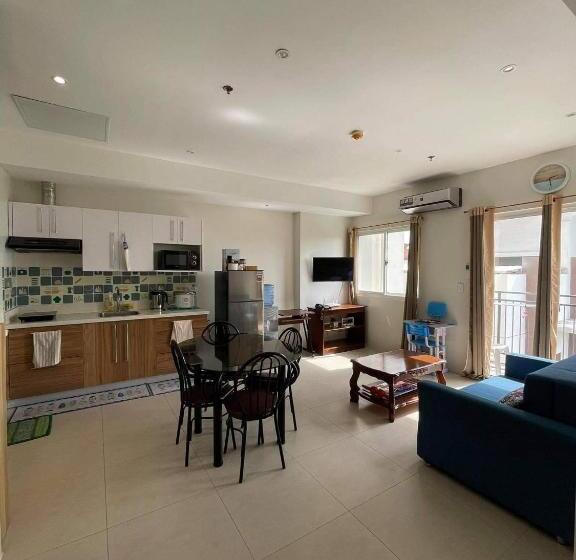 Апартаменты 2 Спальни, 2 Br Unit In A Prestige Condo Residences Near Sm Ecoland