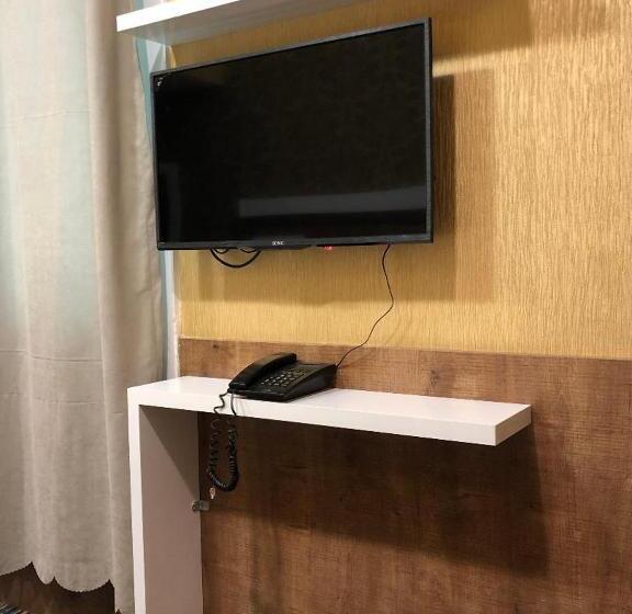 اتاق استاندارد, Al Jawahiri