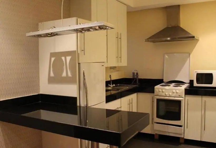 Huoneisto 2 Makuuhuonetta, Terrace Furnished Apartments Fintas 2