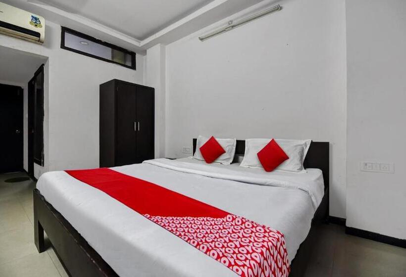 Трехместный Номер Классика, Real Residency