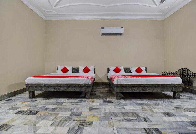 Трехместный Номер Классика, Real Residency