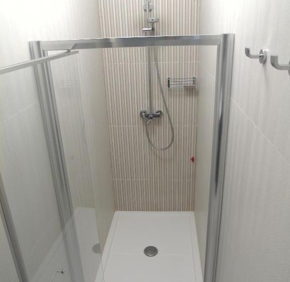 اتاق خانوادگی, Areté Luxury Room