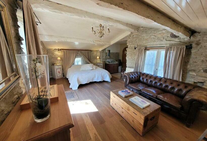 חדר יוקרתי, Le Clos De L Ambre