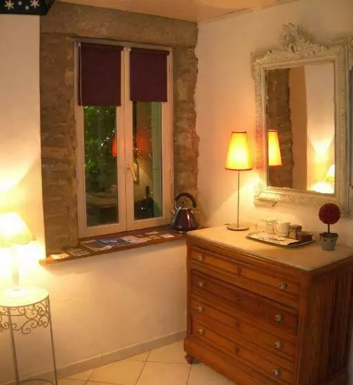 スタンダードルーム, Le Clos De L Ambre
