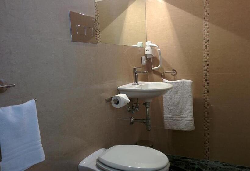 Quarto Economy, Ciauru Design B&b