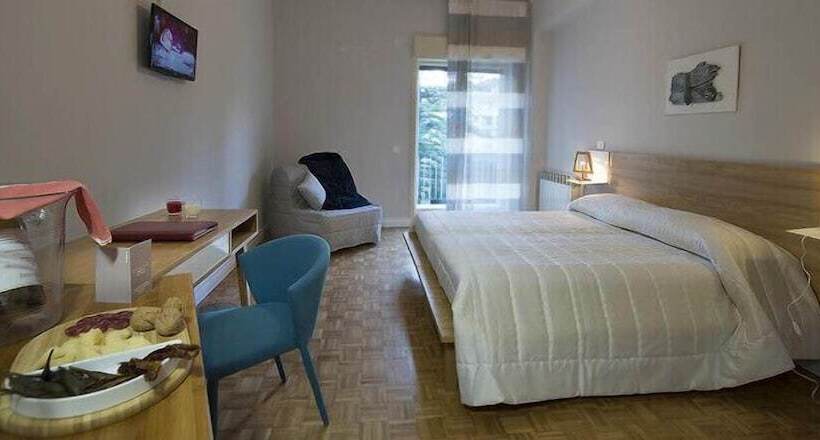 Suíte Júnior com Sacada, Ciauru Design B&b