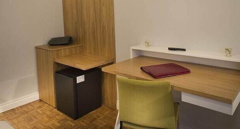 غرفة قياسية, Ciauru Design B&b