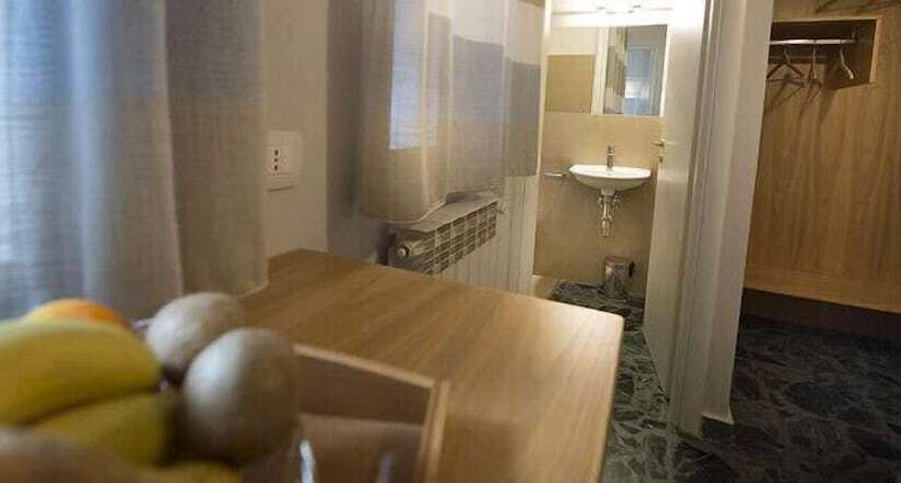 غرفة إقتصادية, Ciauru Design B&b