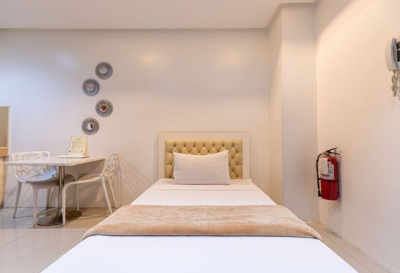Номер Superior, Baymont Suites & Residences